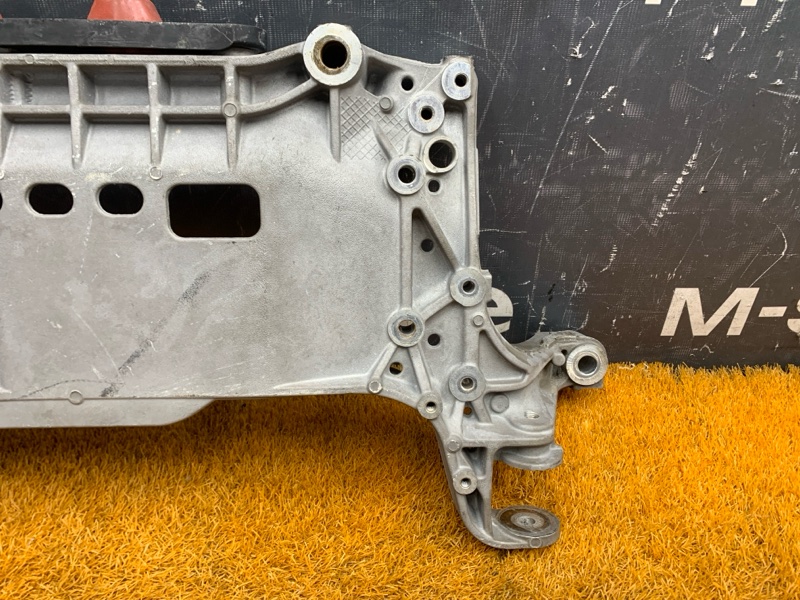 Балка поперечная (подрамник), 2500 рублей, Красноярск