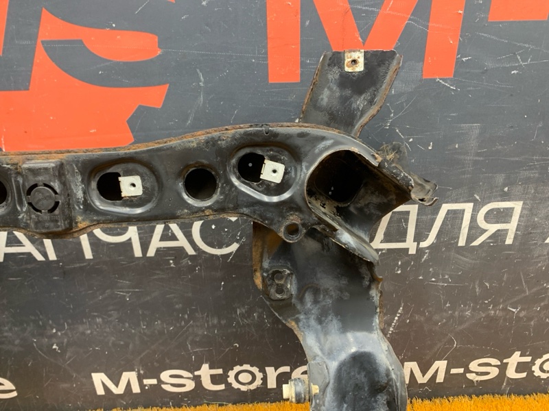 Балка поперечная (подрамник), 45000 рублей, Красноярск