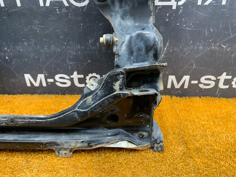 Балка поперечная (подрамник), 45000 рублей, Красноярск