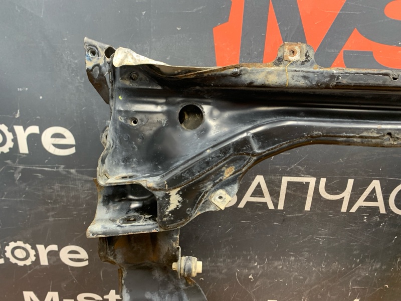 Балка поперечная (подрамник), 45000 рублей, Красноярск