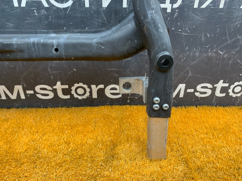 Балка поперечная (подрамник), 25000 рублей, Красноярск