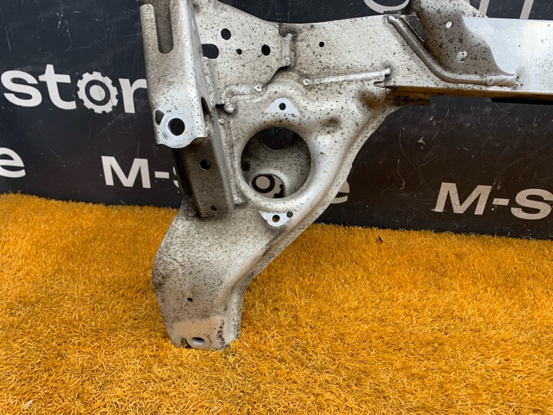 Балка поперечная (подрамник), 2000 рублей, Красноярск