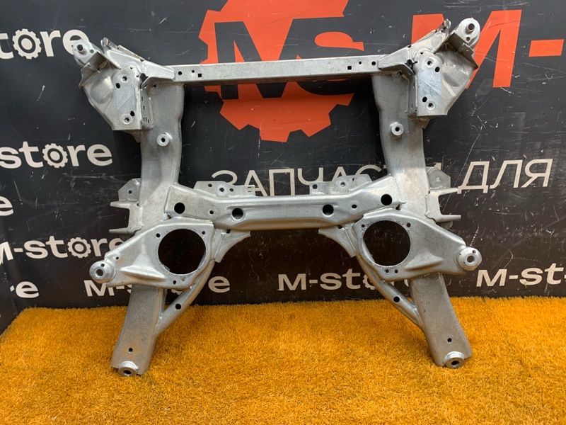 Балка поперечная (подрамник), 39000 рублей, Красноярск