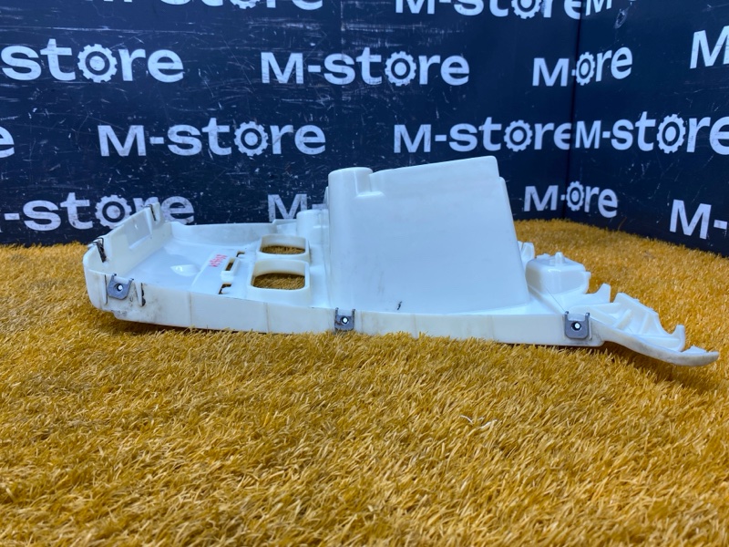 крепление бампера, 1500 рублей, Красноярск