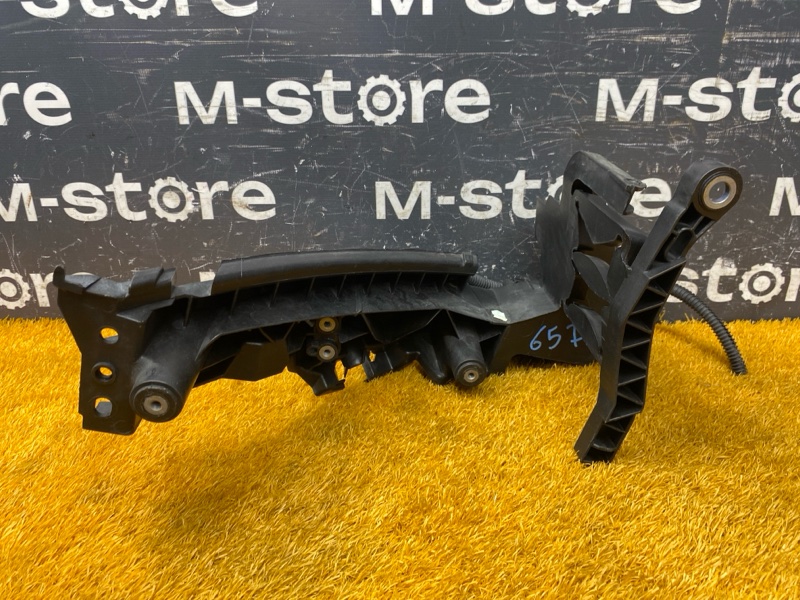 кронштейн фары, 5000 рублей, Красноярск