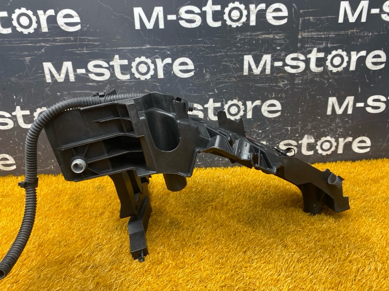 кронштейн фары, 5000 рублей, Красноярск