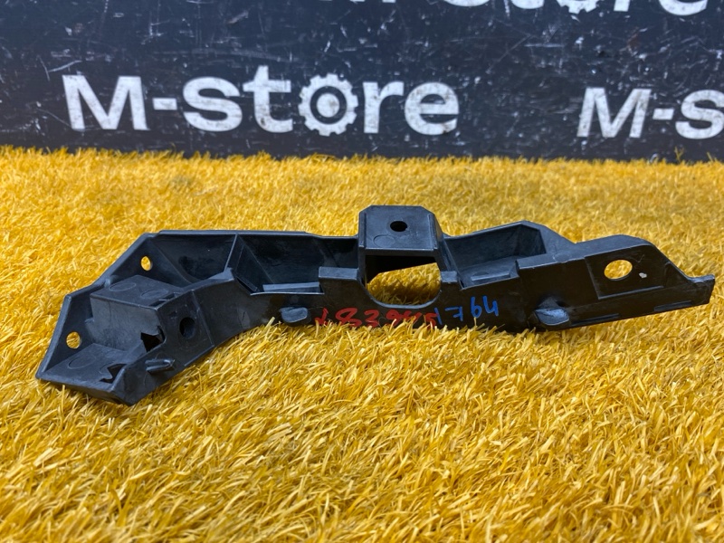 крепление бампера, 1500 рублей, Красноярск