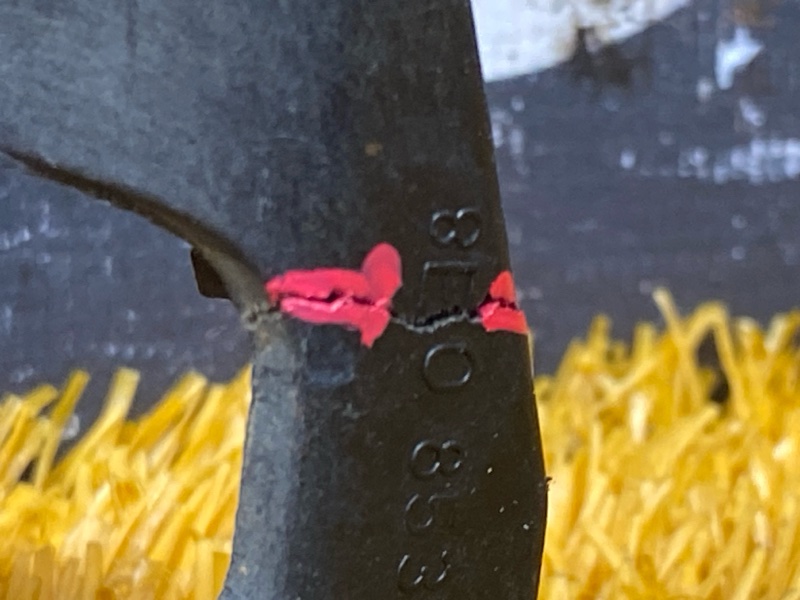 кронштейн порога, 150 рублей, Красноярск