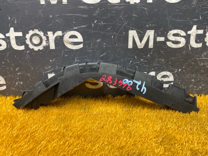 крепление бампера, 600 рублей, Красноярск