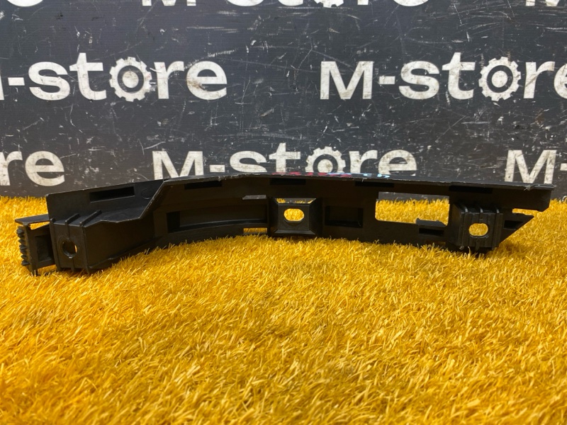 крепление бампера, 600 рублей, Красноярск