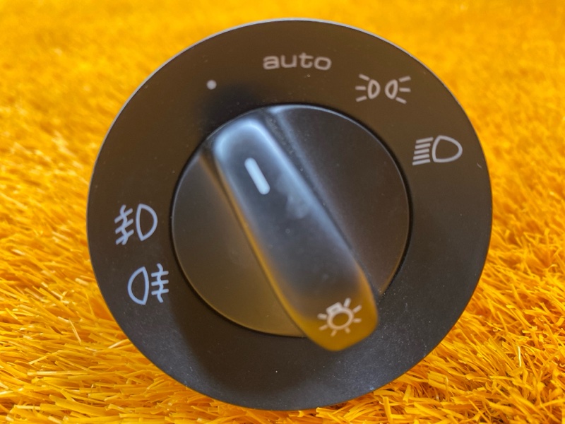 Переключатель света фар, 1000 рублей, Красноярск