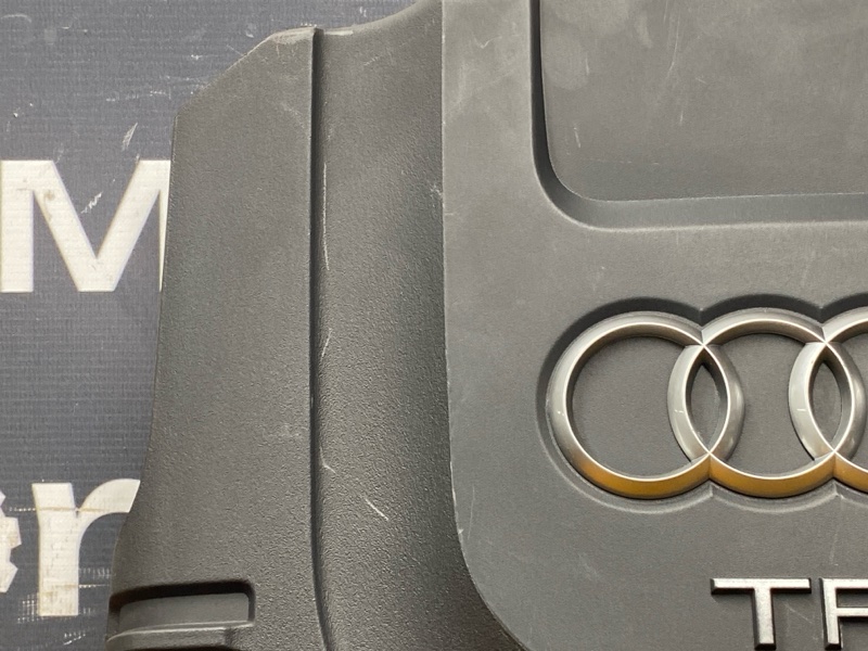 крышка двигателя, 2000 рублей, Красноярск