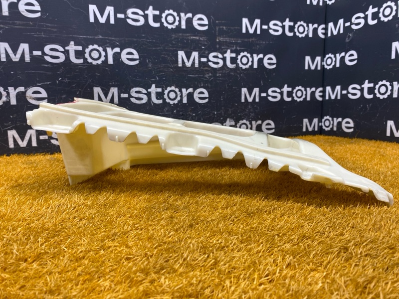 крепление бампера, 600 рублей, Красноярск