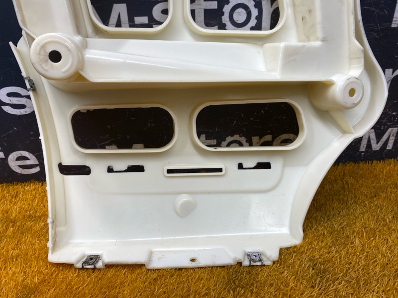 крепление бампера, 600 рублей, Красноярск