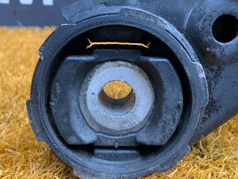 Балка поперечная (подрамник), 5000 рублей, Красноярск