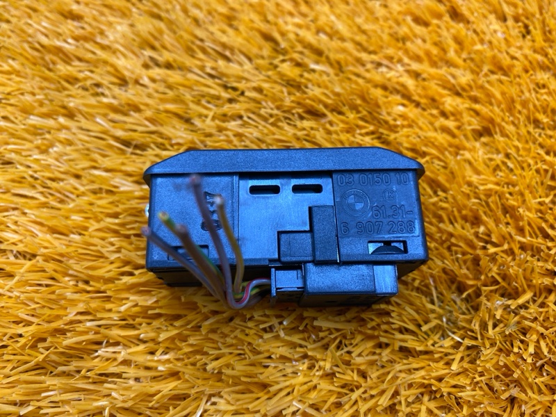 Кнопка люка, 500 рублей, Красноярск