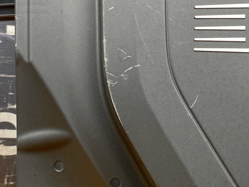 крышка двигателя, 1000 рублей, Красноярск