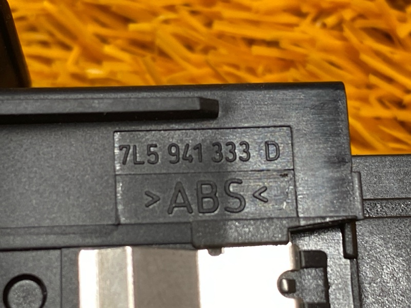 Кнопка освещения панели приборов, 400 рублей, Красноярск