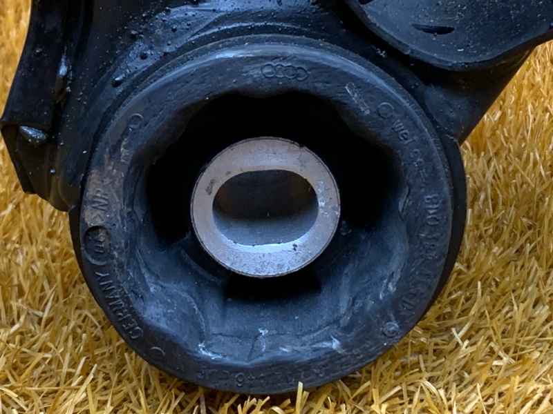 Балка поперечная (подрамник), 4000 рублей, Красноярск