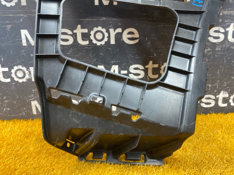 крепление бампера, 300 рублей, Красноярск