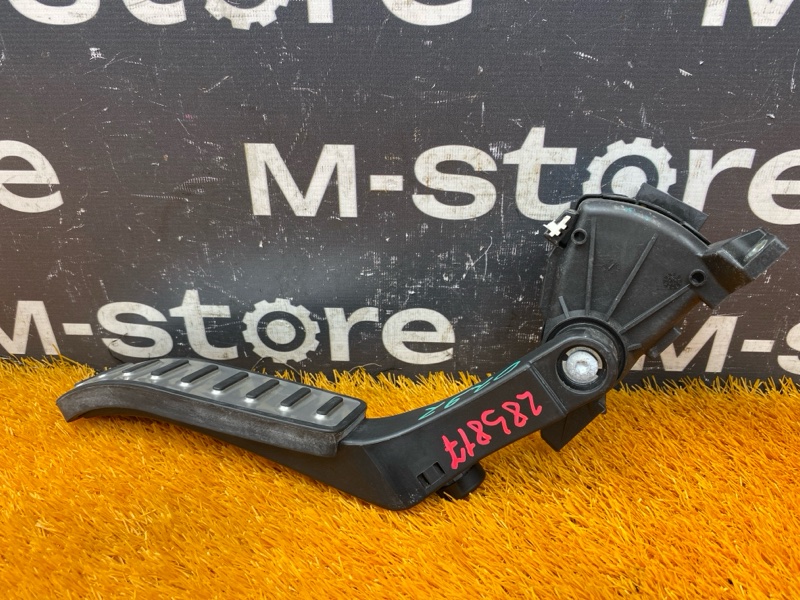 педаль газа, 500 рублей, Красноярск