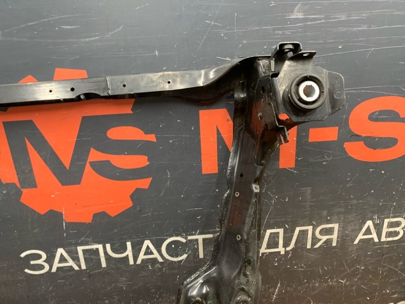 Балка поперечная (подрамник), 8700 рублей, Красноярск