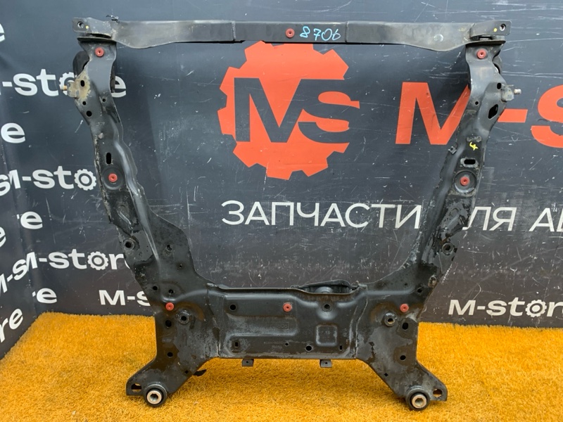 Балка поперечная (подрамник), 8700 рублей, Красноярск