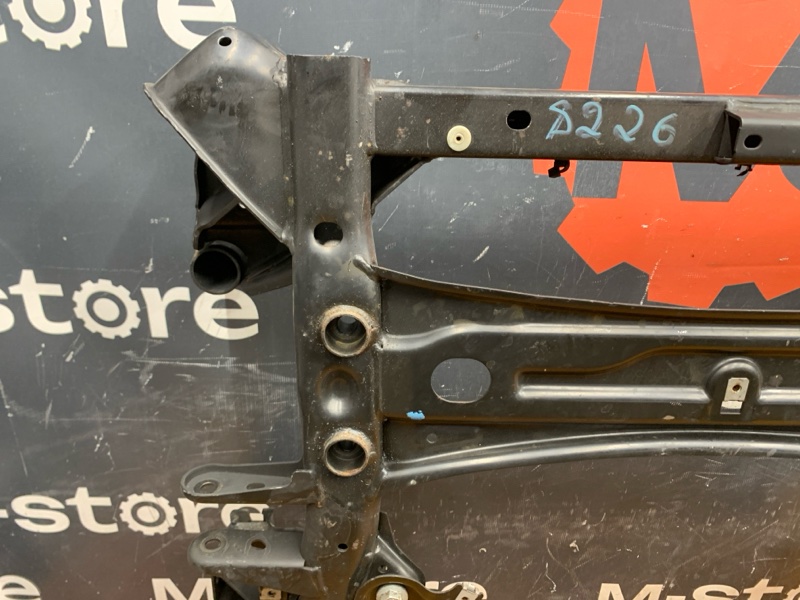 Балка поперечная (подрамник), 10200 рублей, Красноярск