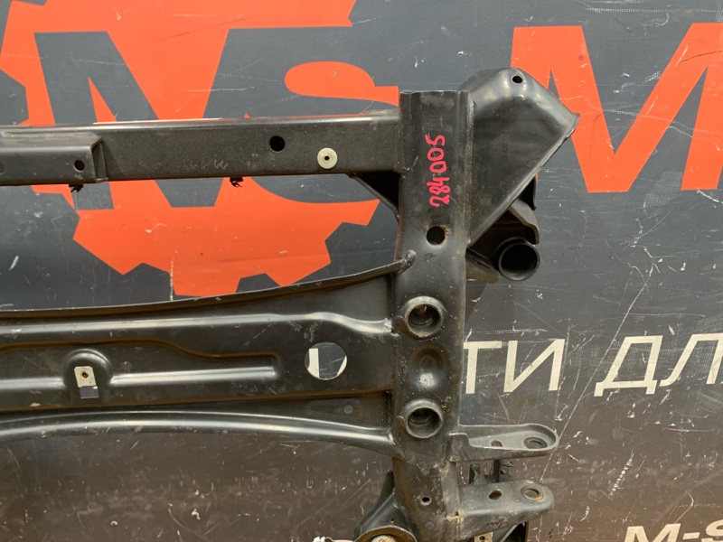 Балка поперечная (подрамник), 10200 рублей, Красноярск