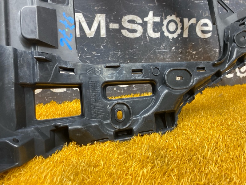 крепление бампера, 1500 рублей, Красноярск