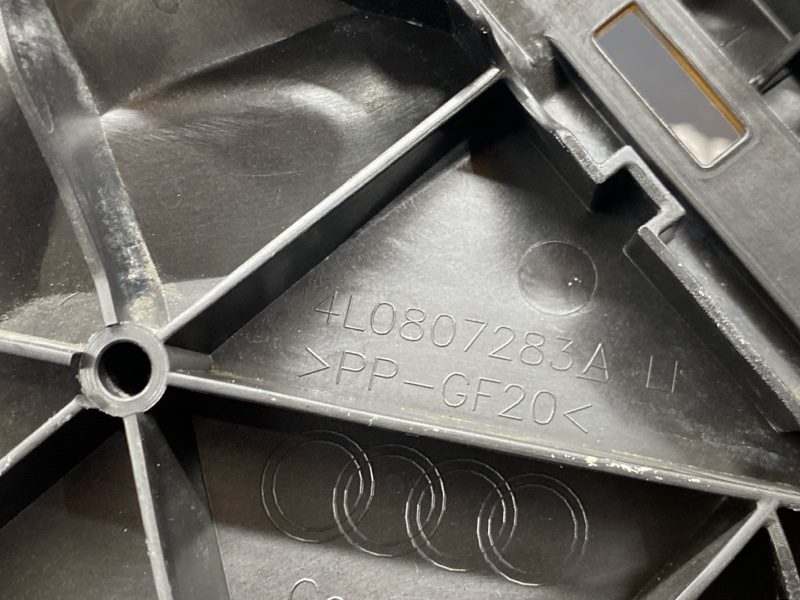 крепление бампера, 2500 рублей, Красноярск