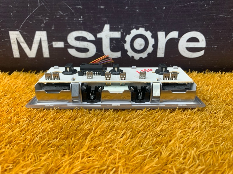 плафон освещения, 300 рублей, Красноярск