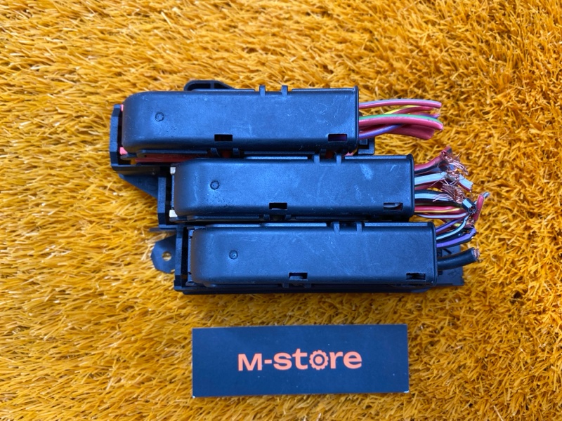 блок предохранителей, 400 рублей, Красноярск