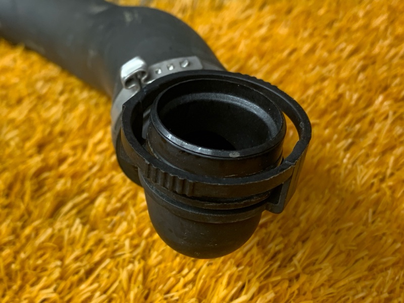 Патрубок картерных газов, 500 рублей, Красноярск