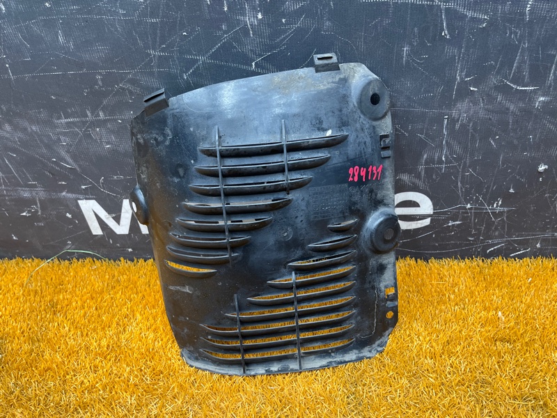 подкрылок, 300 рублей, Красноярск