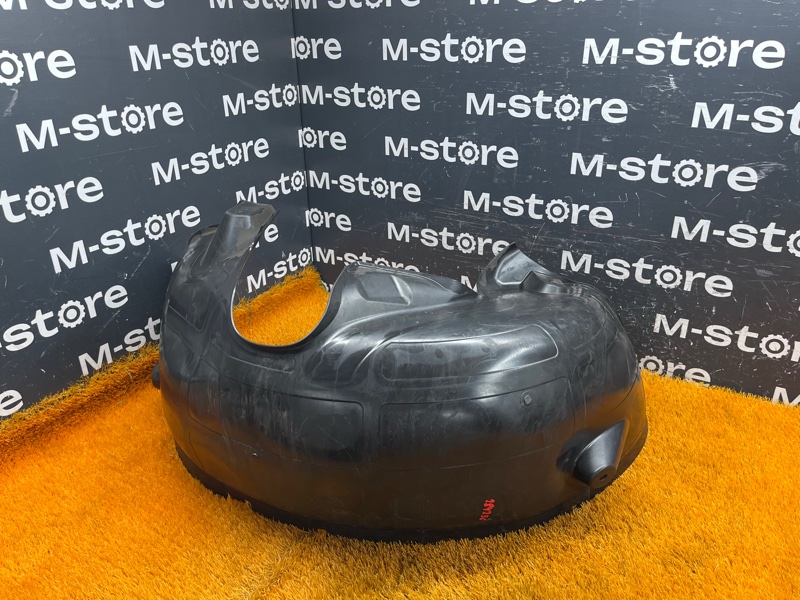 подкрылок, 500 рублей, Красноярск