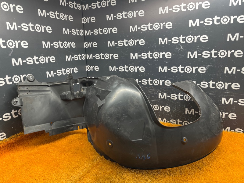 подкрылок, 2500 рублей, Красноярск