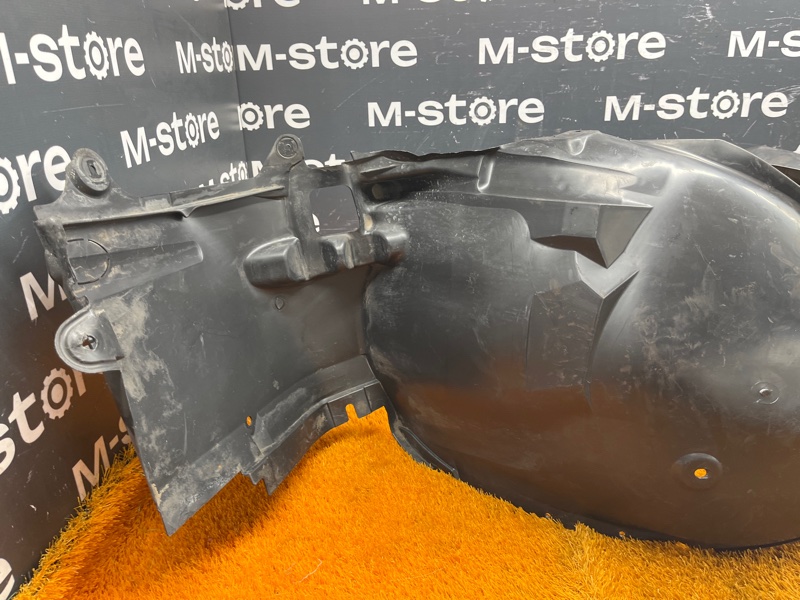 подкрылок, 2500 рублей, Красноярск