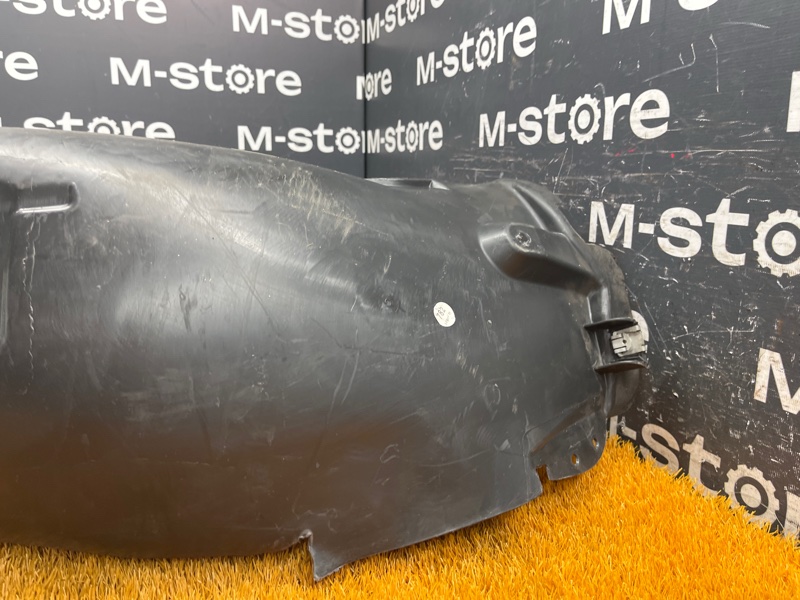 подкрылок, 700 рублей, Красноярск