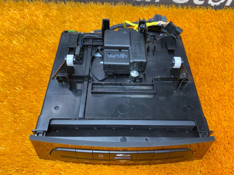 Блок кнопок (подогрев сидений), 1300 рублей, Красноярск