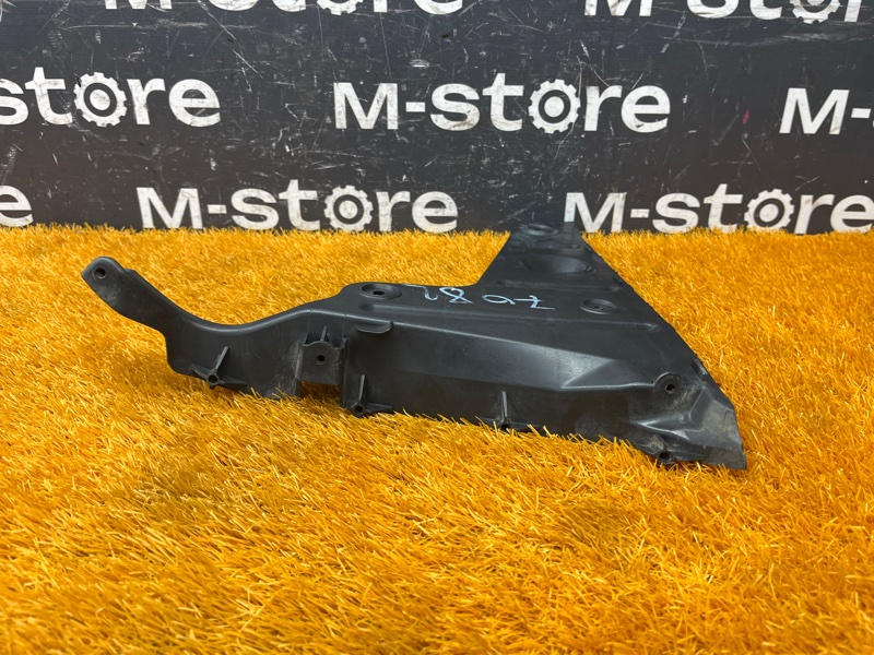 крепление бампера, 300 рублей, Красноярск