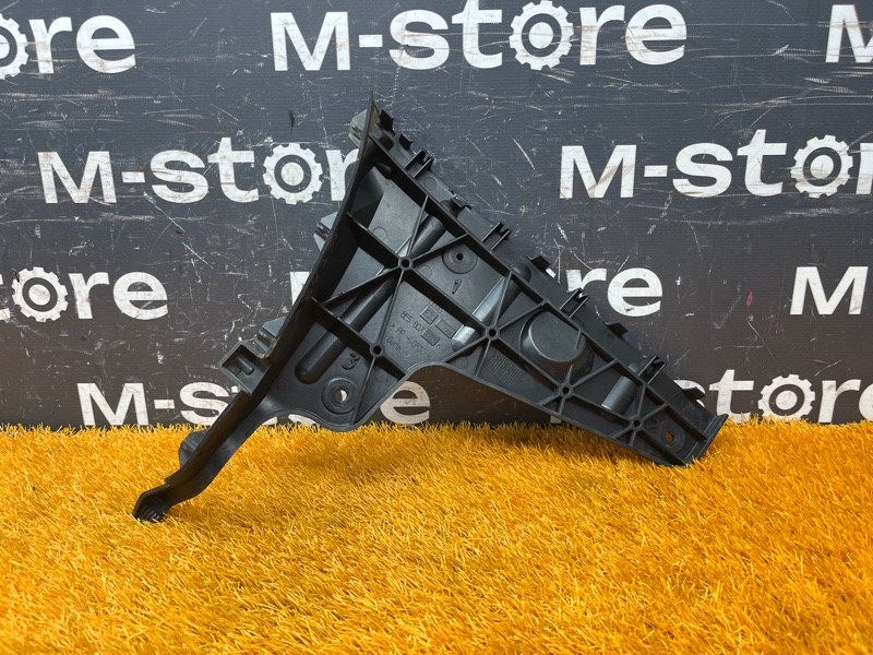 крепление бампера, 300 рублей, Красноярск