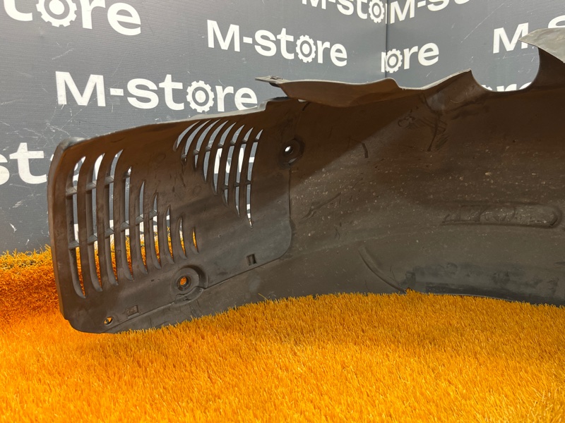 подкрылок, 500 рублей, Красноярск