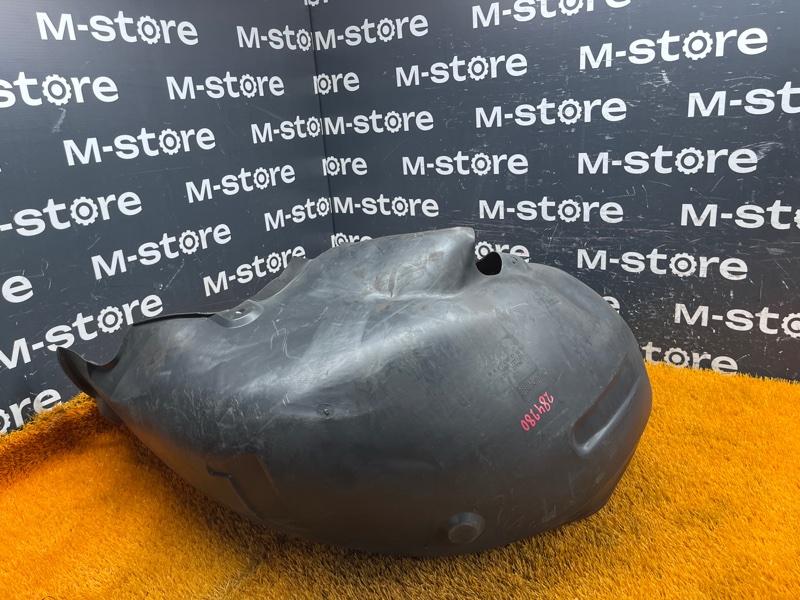 подкрылок, 500 рублей, Красноярск