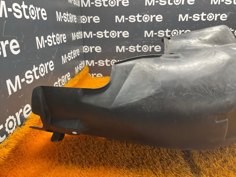 подкрылок, 500 рублей, Красноярск