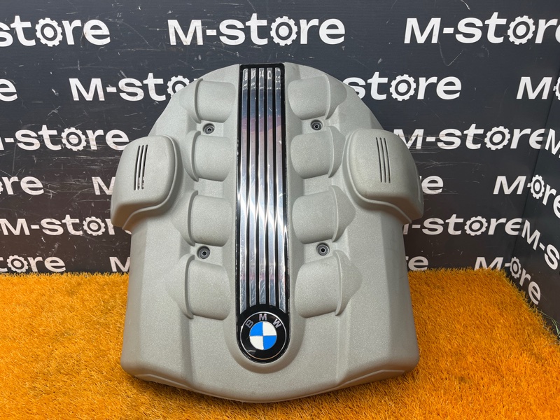 крышка двигателя, 1000 рублей, Красноярск