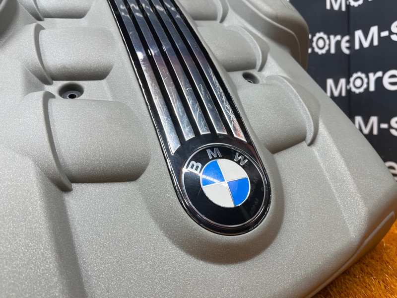 крышка двигателя, 1000 рублей, Красноярск