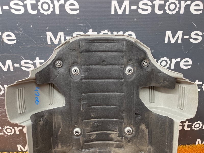 крышка двигателя, 1000 рублей, Красноярск