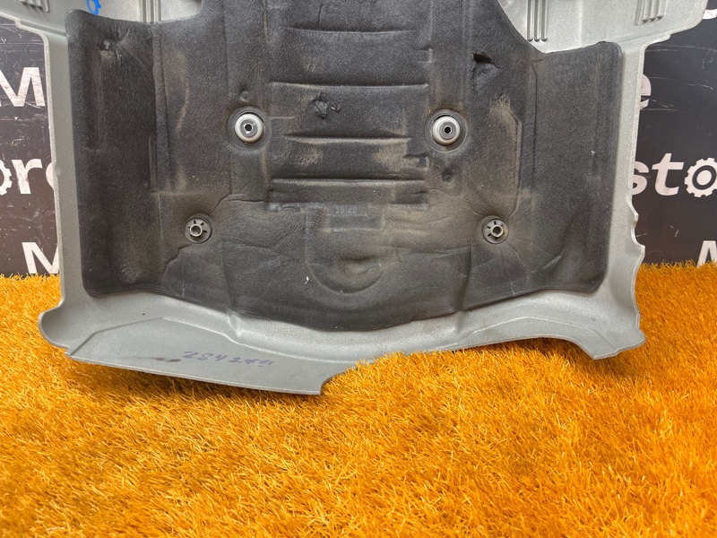 крышка двигателя, 1000 рублей, Красноярск