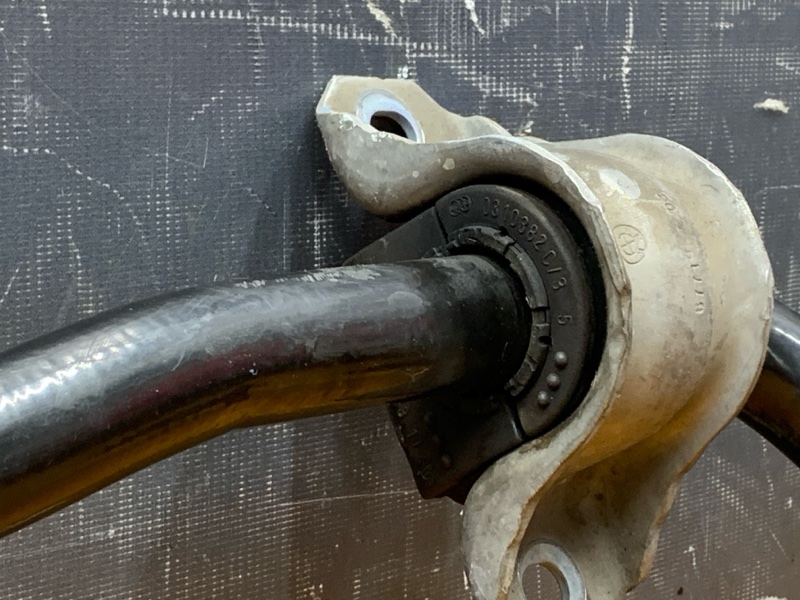 стабилизатор, 2000 рублей, Красноярск